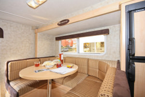 Dinette im Truck Camper Slide-out